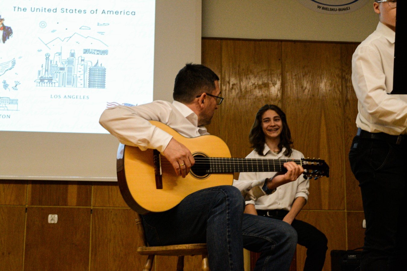 Występ muzyczny podczas wizyty Konsula USA, marzec 2024